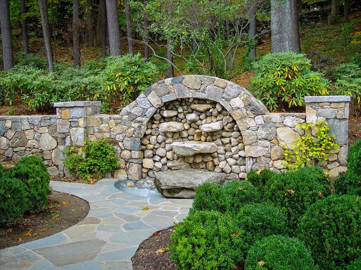 Front yard landscape makeover photo 2